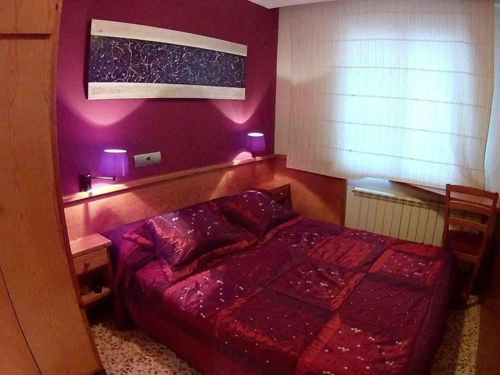 Hostal Fonda Galicia Cardedeu Exteriér fotografie